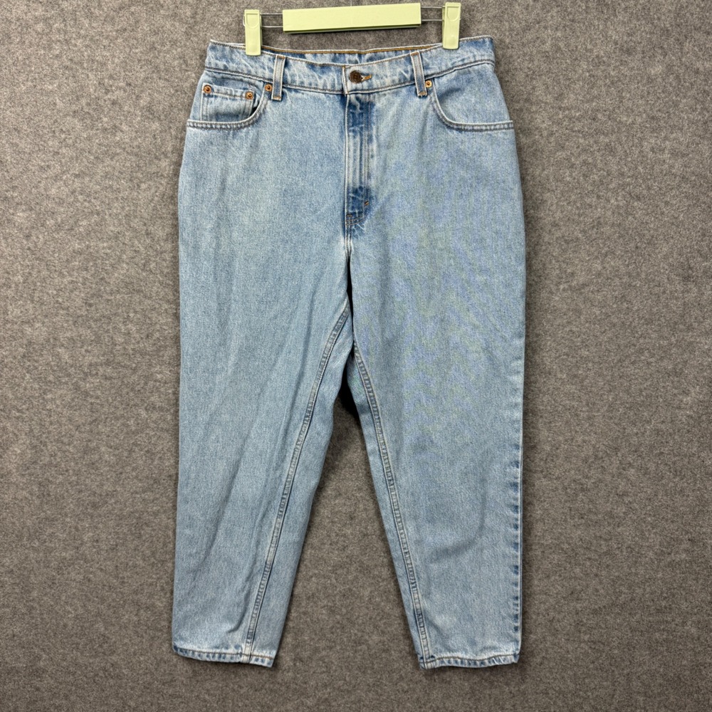 Vintage Levi's 550 Women's Relaxed Fit Tapered Leg Jeans Light Wash Size 12 P